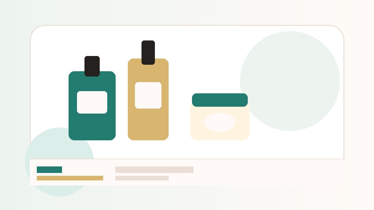Produits de beauté clean sur une table claire.
